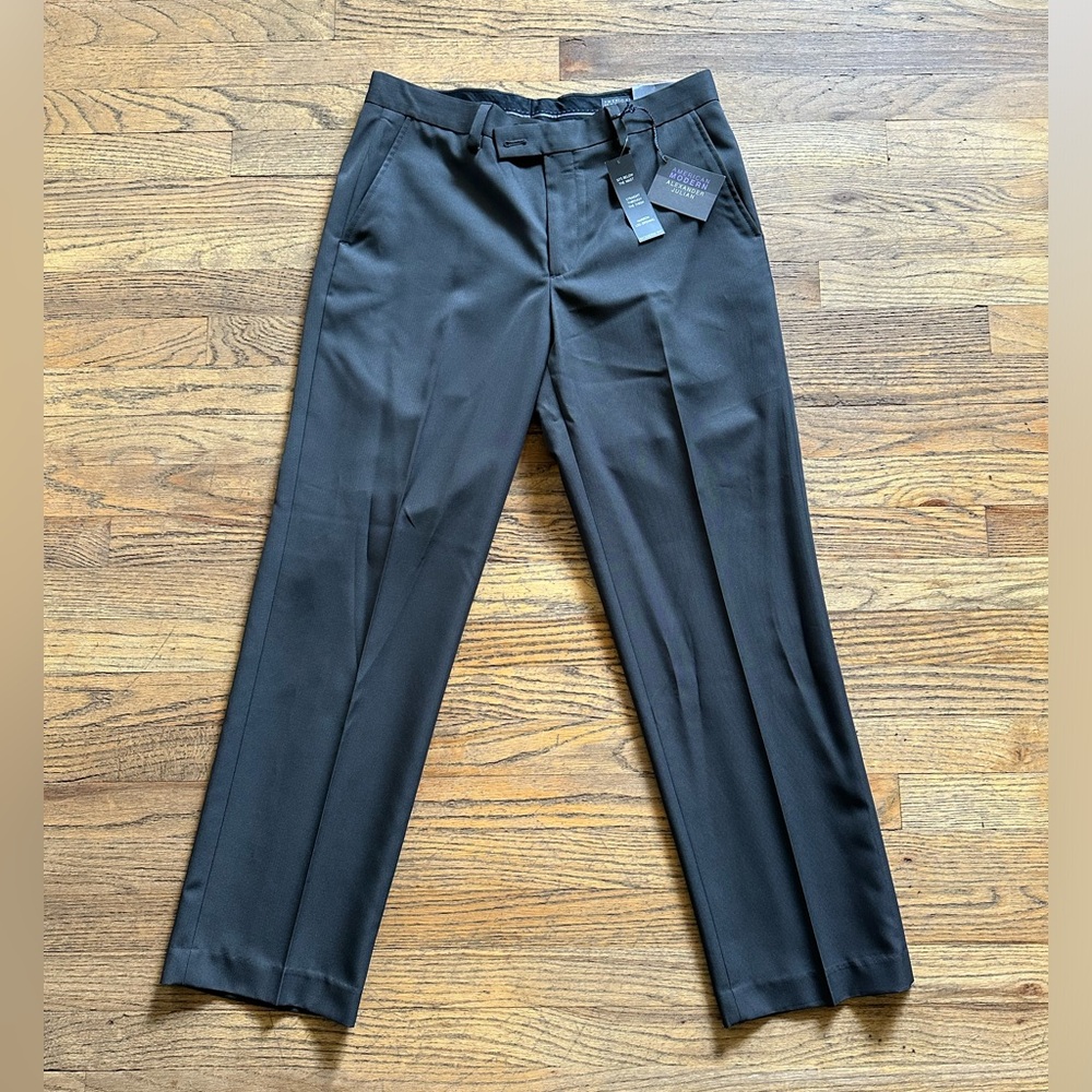 NWT Alexander Julian American Modern dress pants 32x30